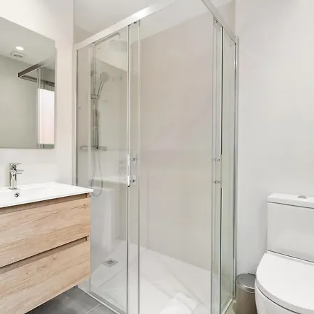 Fira Building Apartment *